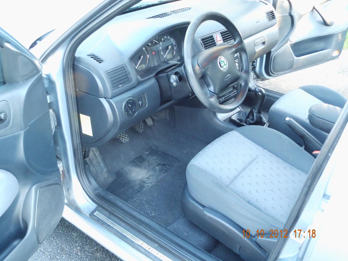 Skoda Octavia Ambiente Tour billede 8