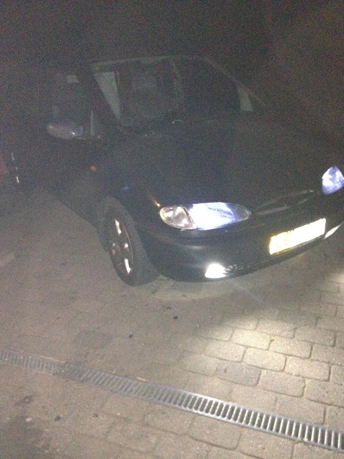 Ford galaxy billede 4