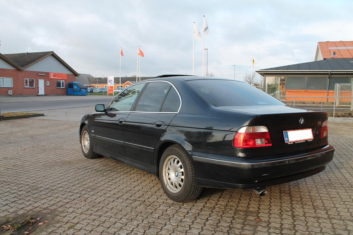 BMW 523i billede 3