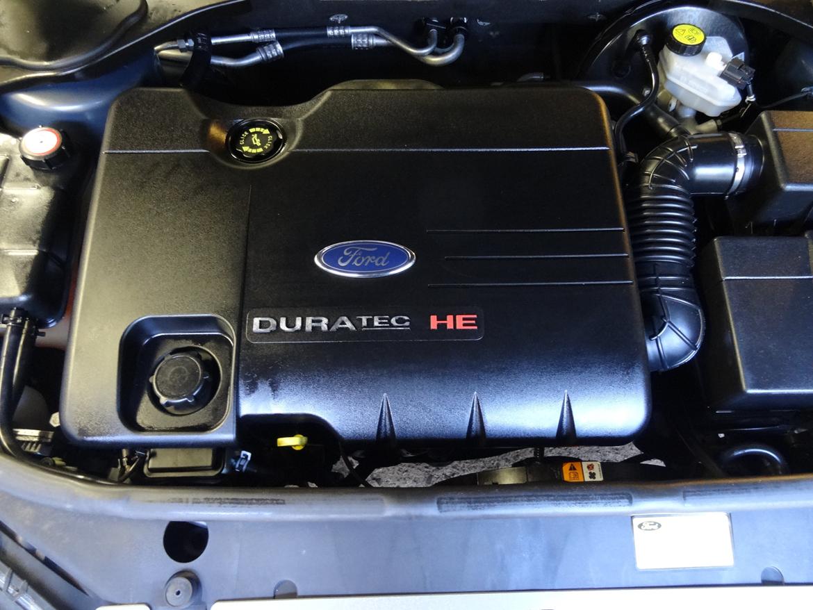 Ford Mondeo Ghia billede 5