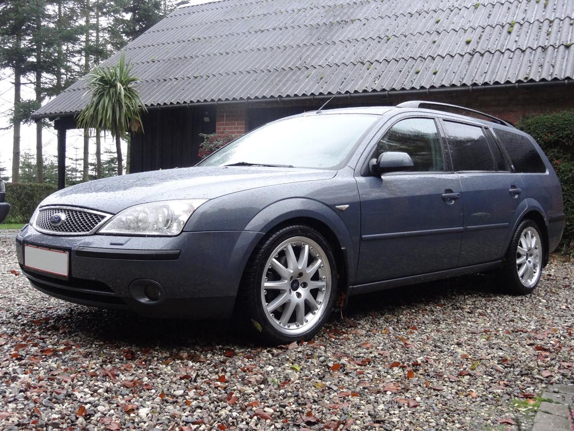 Ford Mondeo Ghia billede 8
