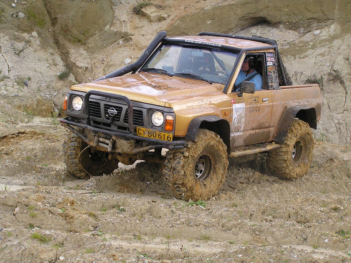 Nissan Patrol y60 billede 2