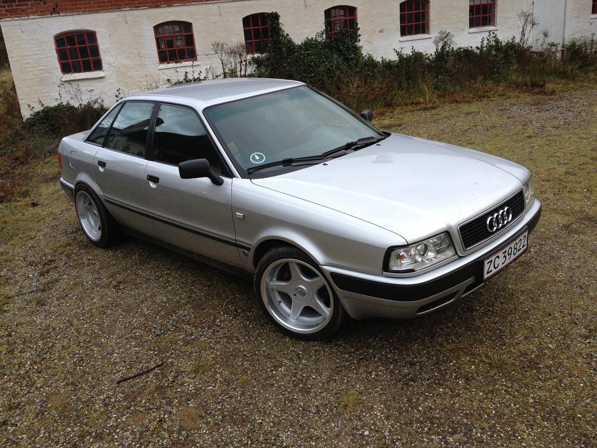 Audi 80 limousine billede 1