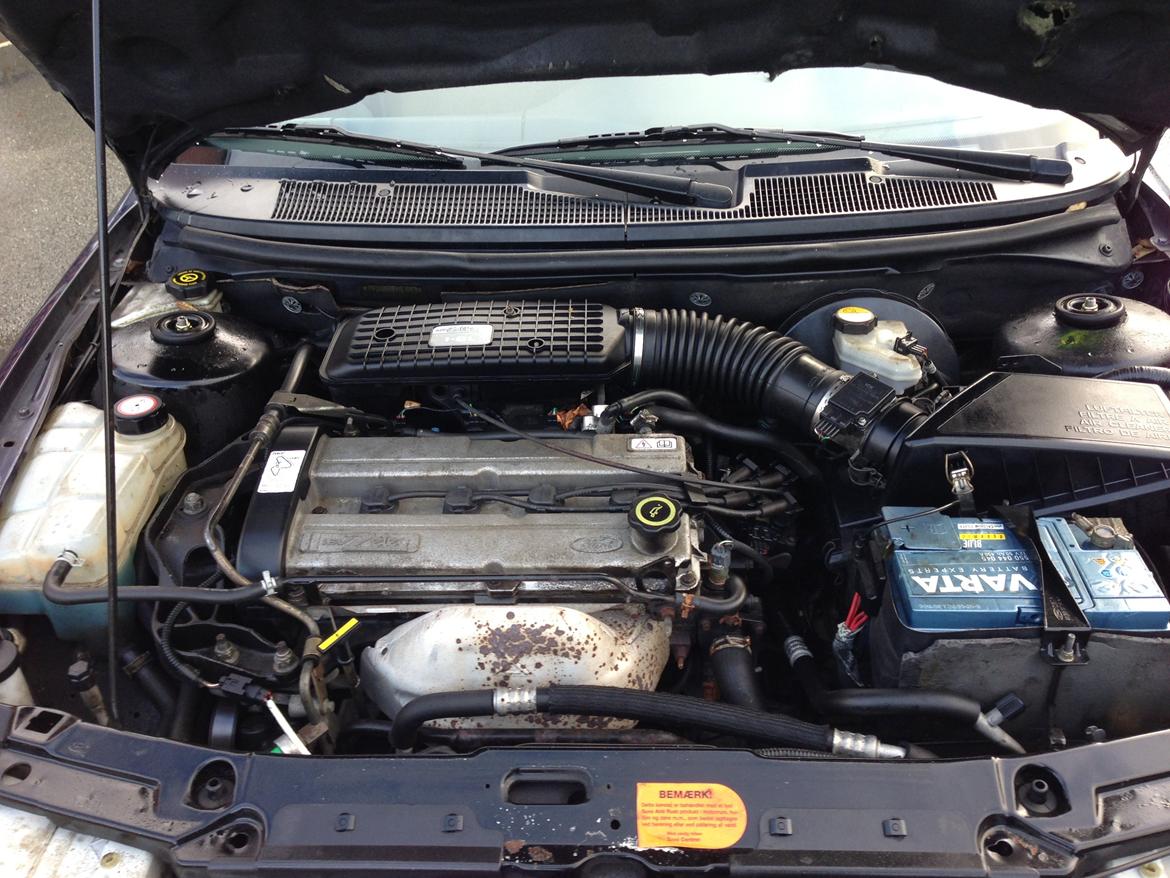 Ford Mondeo 1,8, Flair billede 10