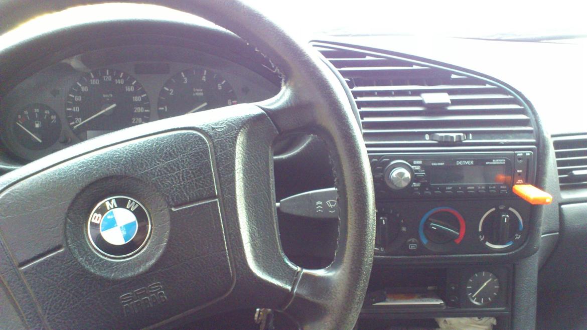 BMW 316i billede 8