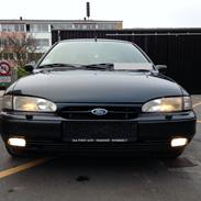 Ford Mondeo 1.8i CLX MK1