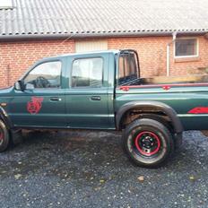 Mazda B2500 4X4 "Grisling"