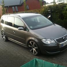 VW TOURAN 1.9 TDI TRENDLINE