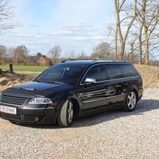VW Passat 3BG