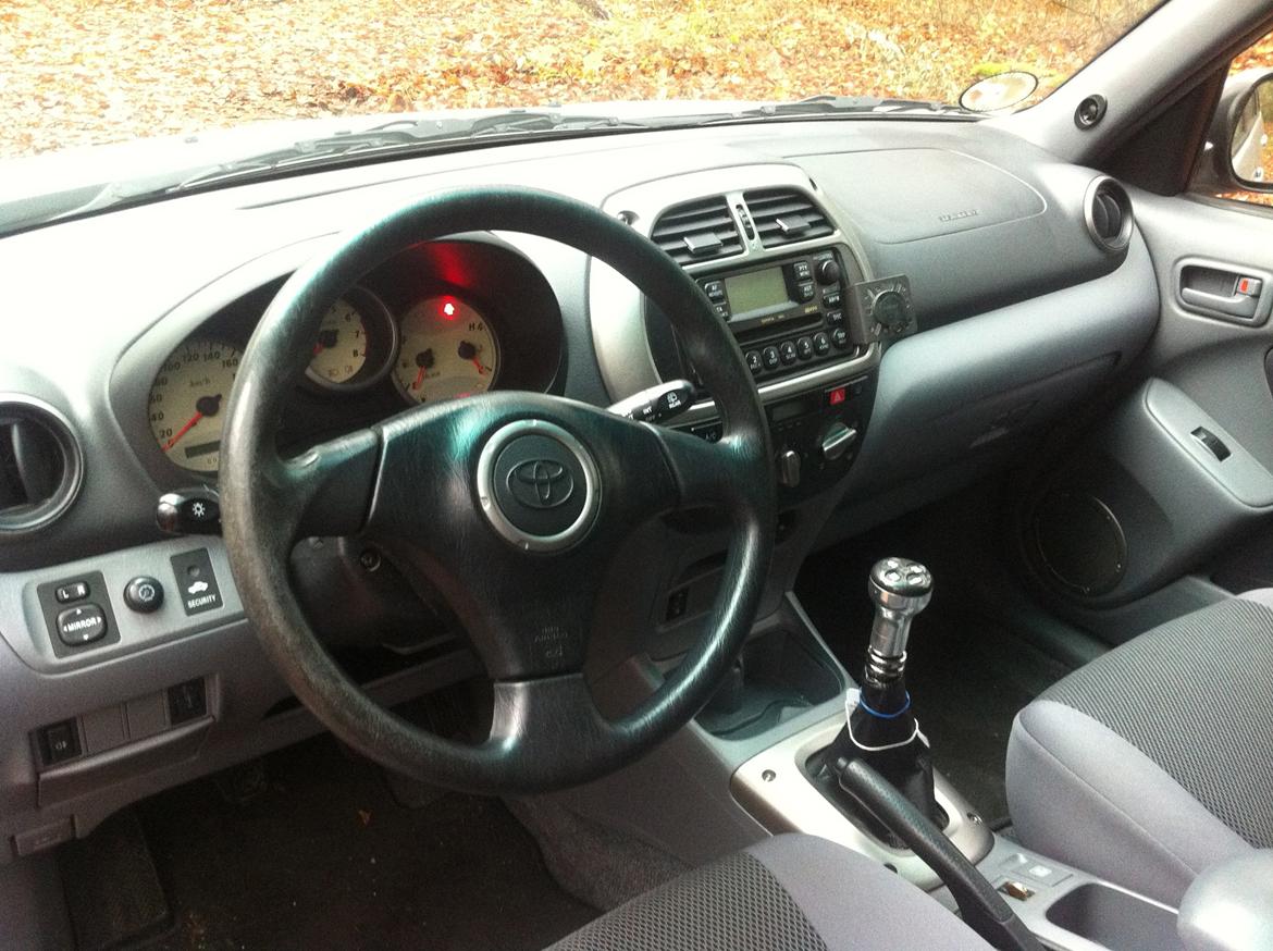 Toyota RAV4 billede 8