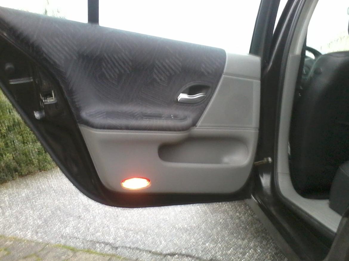 Renault Laguna II 1.8 16v Hatchback billede 9