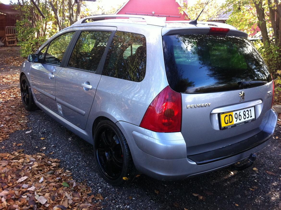 Peugeot 307 Airvan 2.0 HDI SOLGT billede 4