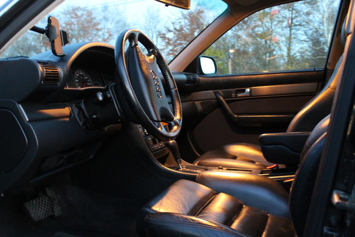 Audi A6 Avant Quattro billede 10