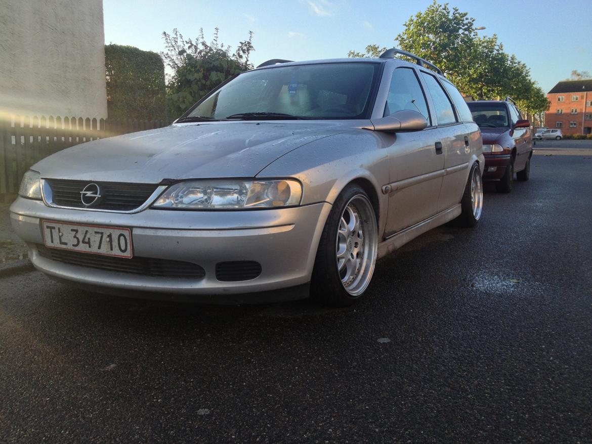 Opel vectra b wagon 1,8 16v billede 1