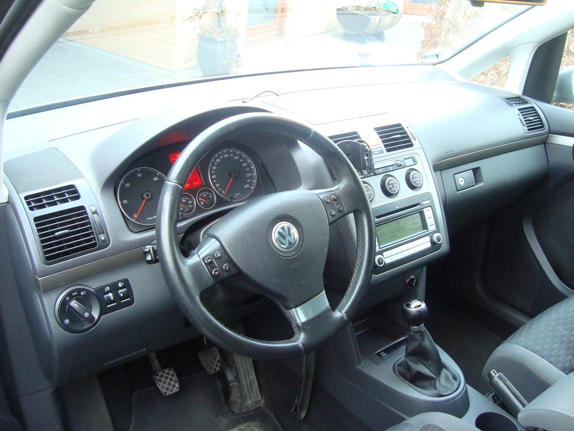 VW TOURAN 1.9 TDI TRENDLINE billede 9