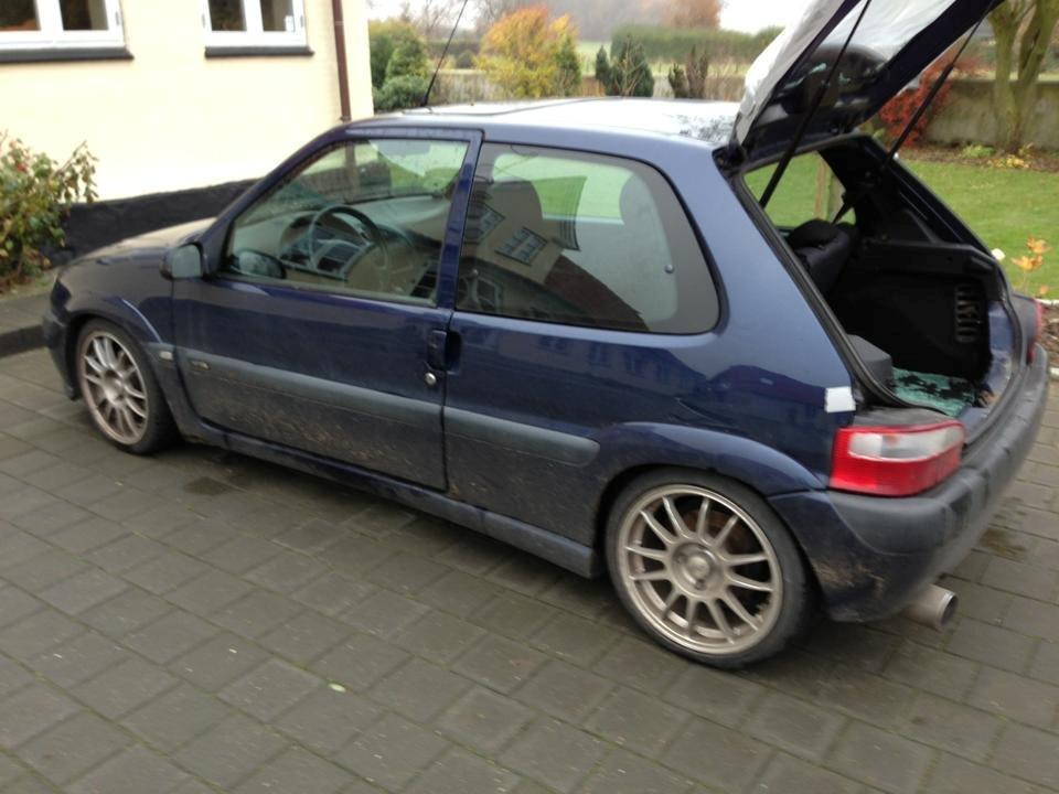 Citroën Saxo 1.6 8v Sport Innovation - Reservedelsbil. Den vil blive rippet for alt hvad jeg skal bruge, derefter bliver den kørt til en hugger.  billede 6