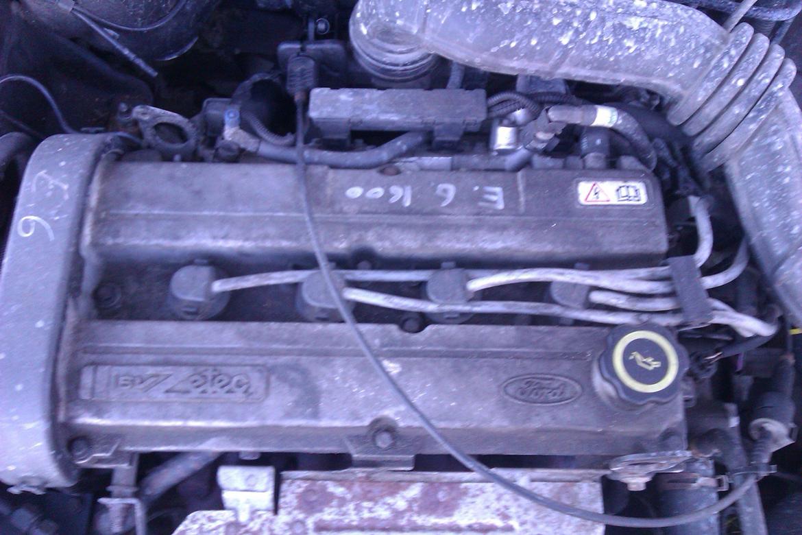 Ford Escort 1.6 16v billede 12