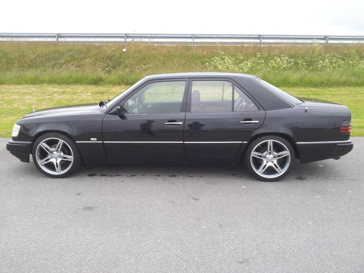Mercedes Benz w124 aut.  billede 4