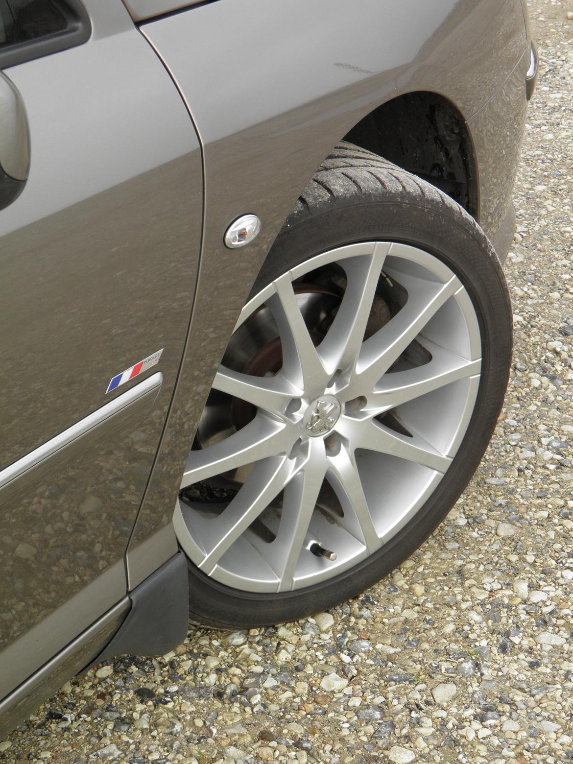 Peugeot 407 2,0 HDI Sport SW billede 11