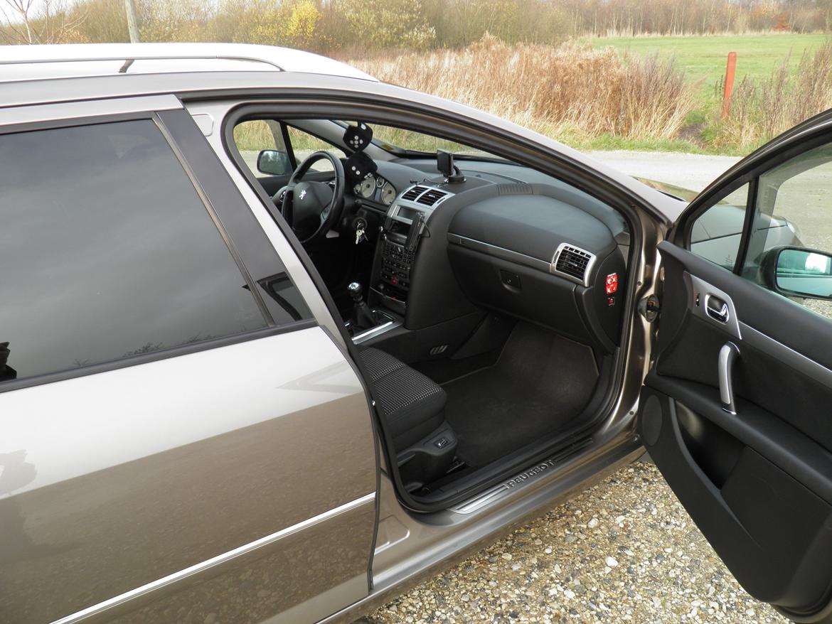 Peugeot 407 2,0 HDI Sport SW billede 14