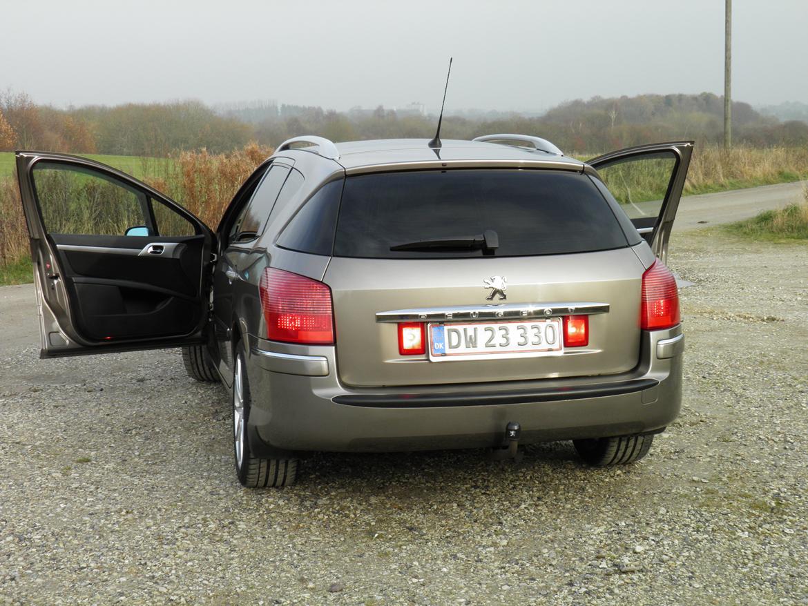 Peugeot 407 2,0 HDI Sport SW billede 18