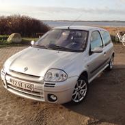 Renault Clio II 2.0 16v Sport [Tidl. bil]