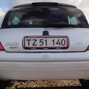 Renault Clio II 2.0 16v Sport [Tidl. bil]