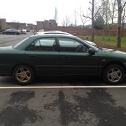 Mitsubishi Carisma Sedan Comfort