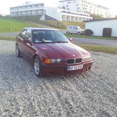 BMW 318I E36