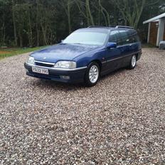 Opel Omega A 3,0 24v caravan