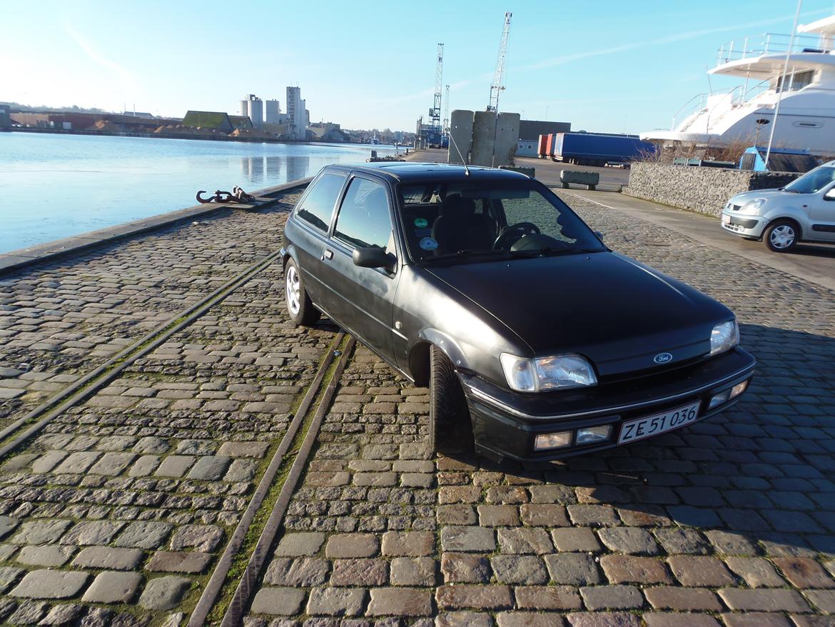 Ford *SOLGT* XR2i 1,8 16v RS180 billede 2