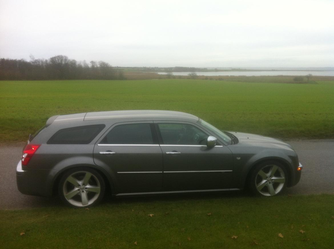 Chrysler 300C Touring - Inden fælge blev lakeret billede 14