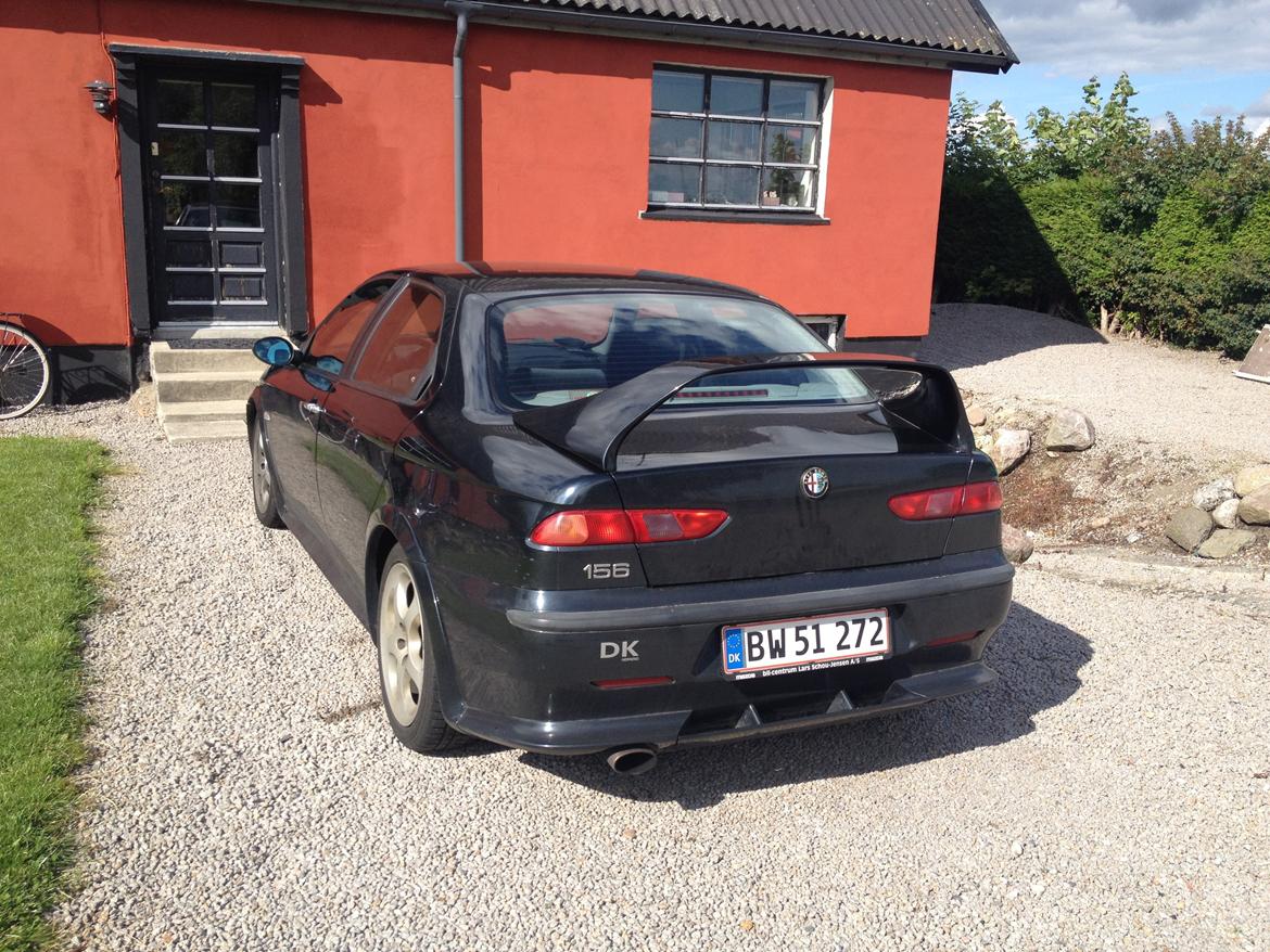 Alfa Romeo 156 2.0 TwinSpark - Kan den mon flyve med den vinge? 
:-) billede 4