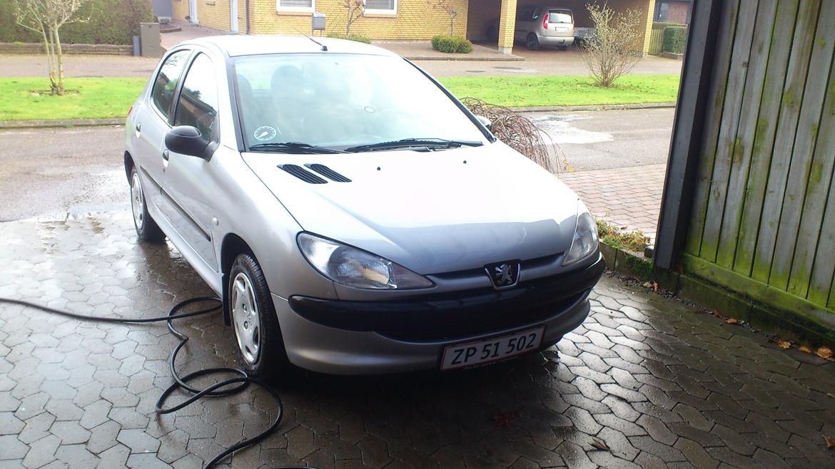 Peugeot 206 billede 1