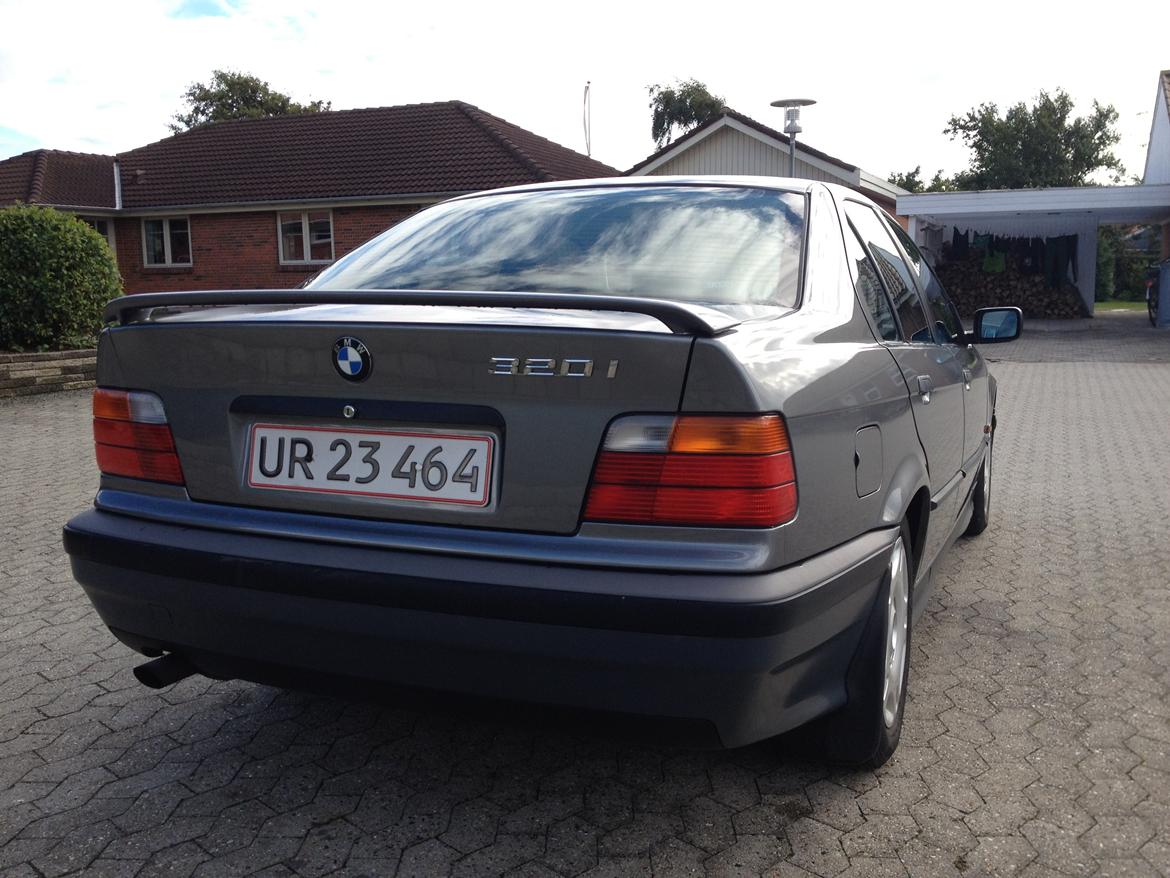 BMW e36 320i billede 3