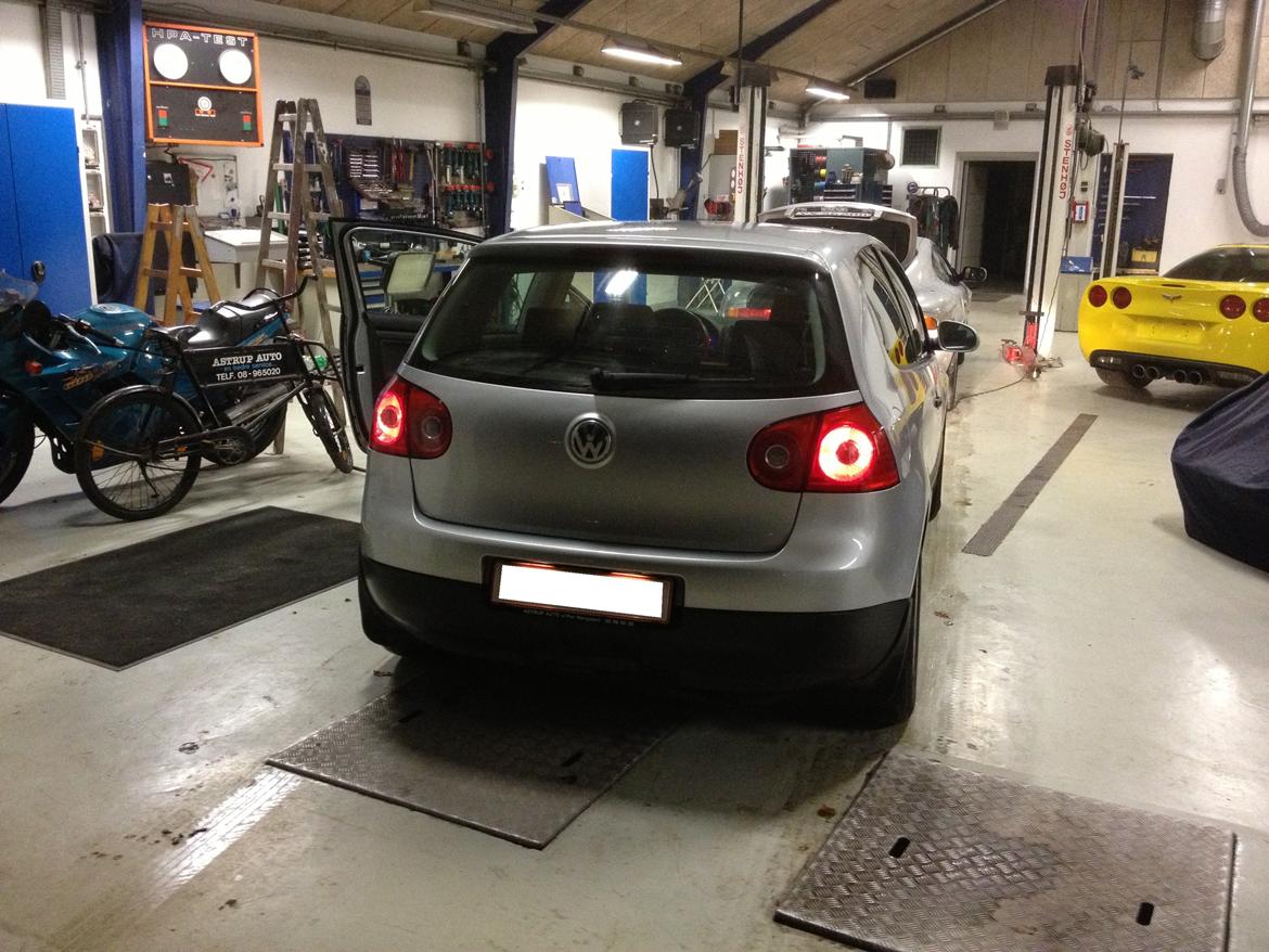 VW Golf 5 2.0 TDI 140 billede 3
