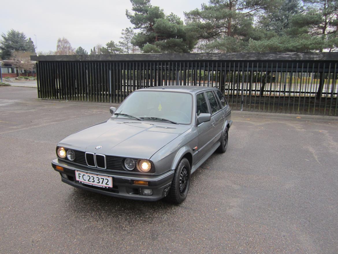 BMW E30 325ix 4x4 Touring Byttet billede 11