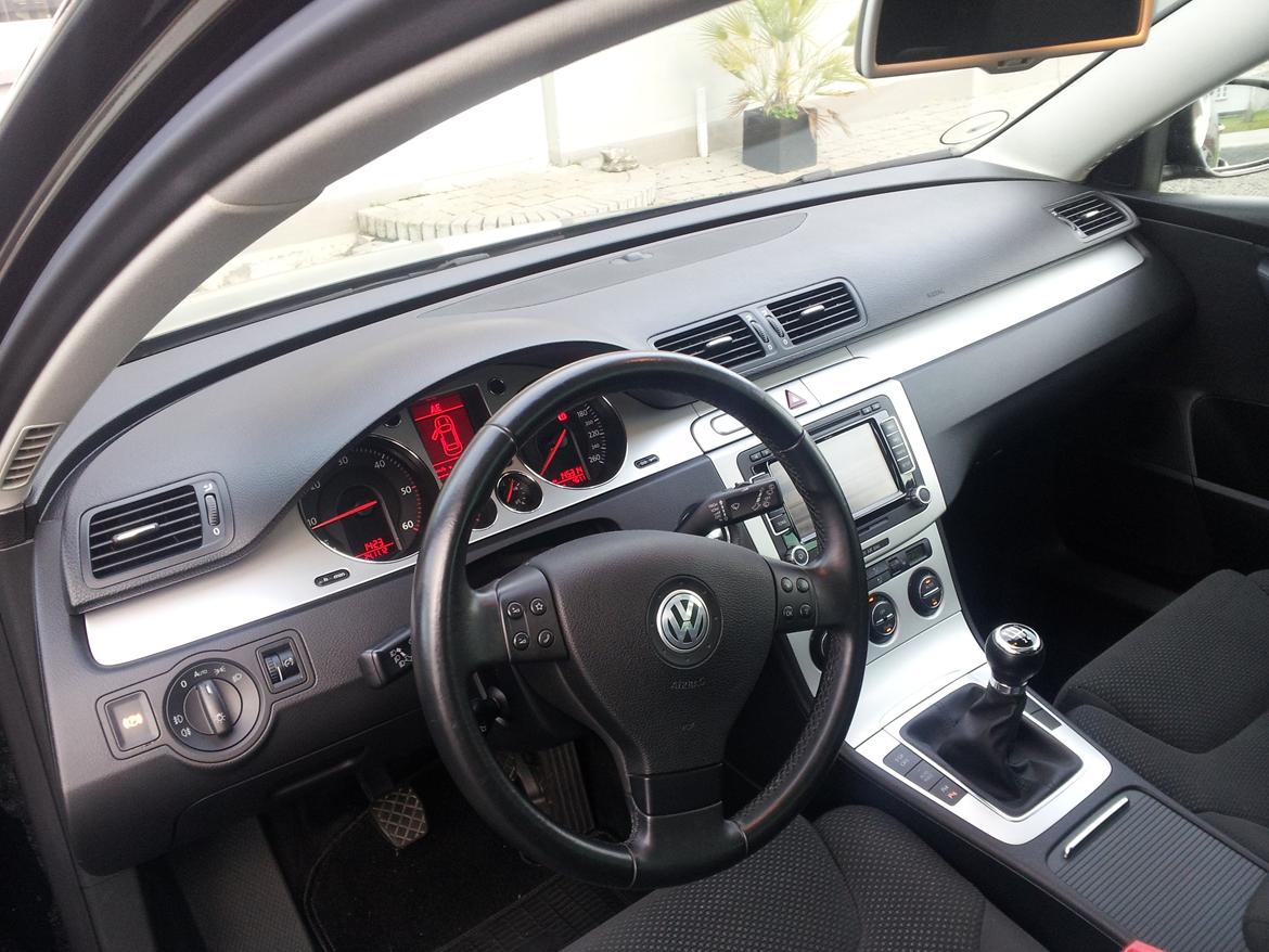 VW Passat 3c 1,9 TDI comfortline Variant billede 15