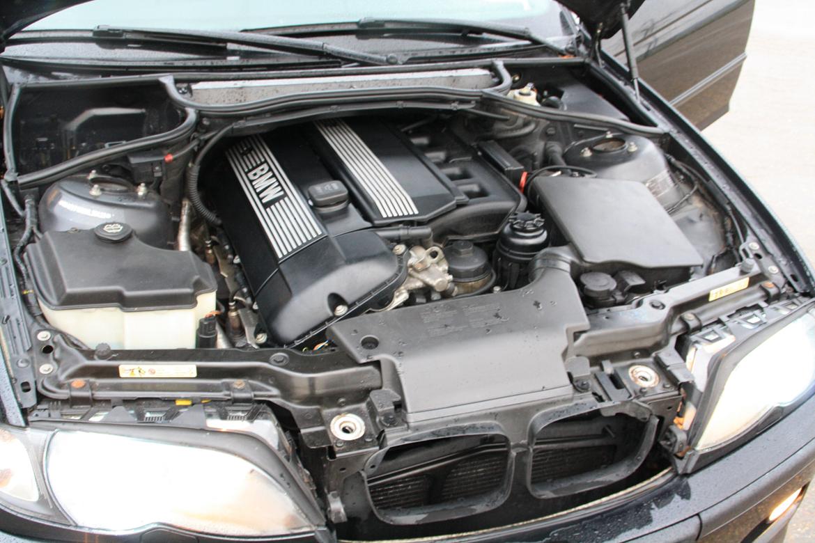 BMW E46 325 billede 14