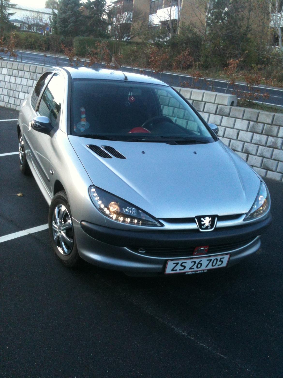 Peugeot 206 billede 7