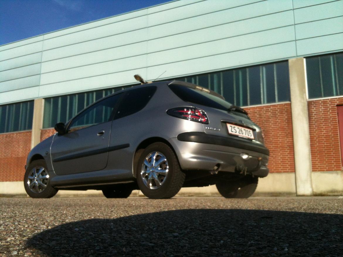 Peugeot 206 billede 12
