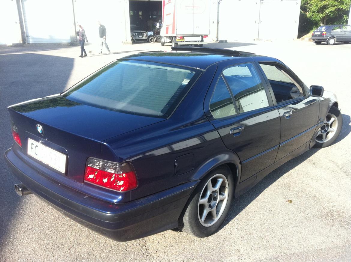 BMW E36 325I billede 5