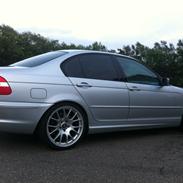 BMW 330d 226HK 507NM