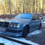 Mercedes Benz w124