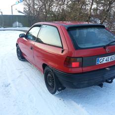 Opel Astra 1.6i 16V GL