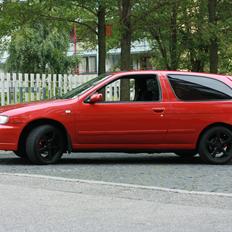 Nissan Almera 1.6 SR