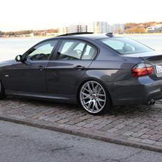 BMW 330i Aut.