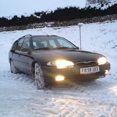 Ford Mondeo 2.5 v6