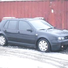 VW Golf 4 2,3 V5