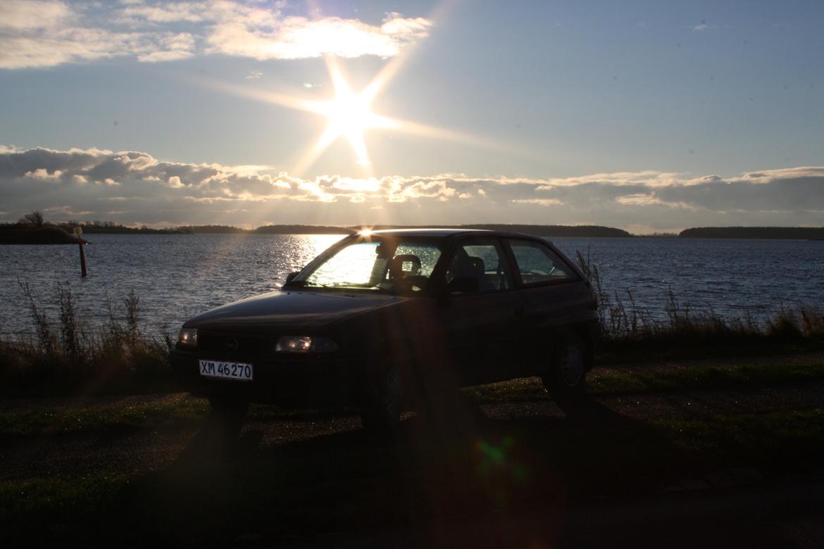 Opel Astra 1,6 I billede 1